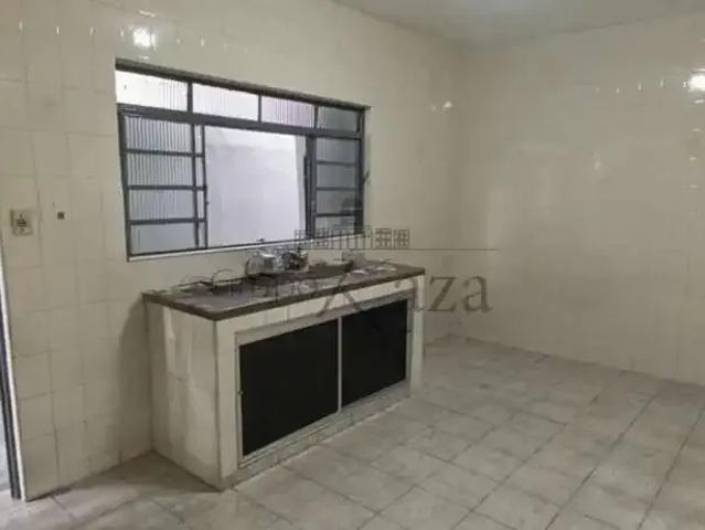 Casa / Sobrado para Venda em São José dos Campos/SP Jardim Paraíso do Sol 5 Quartos