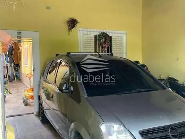 Casa / Sobrado para Venda em São José dos Campos/SP Jardim Pararangaba 3 Quartos