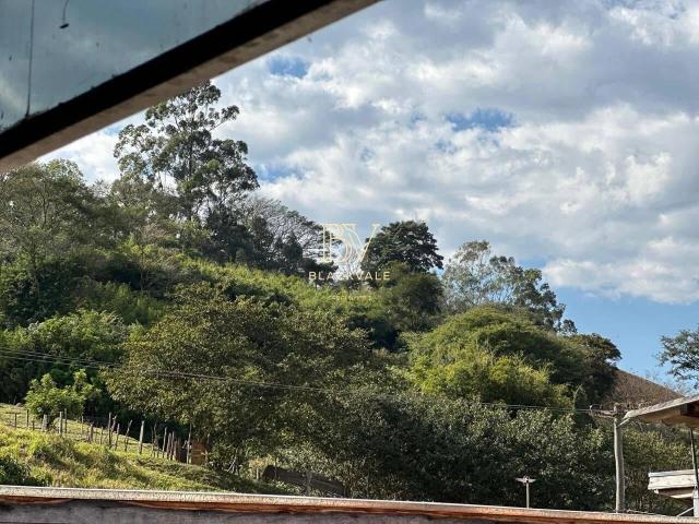 Casa / Sobrado para Venda em São José dos Campos/SP Jardim Pararangaba 3 Quartos