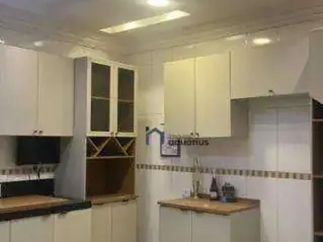 Casa / Sobrado para Venda em São José dos Campos/SP Jardim Pararangaba 4 Quartos