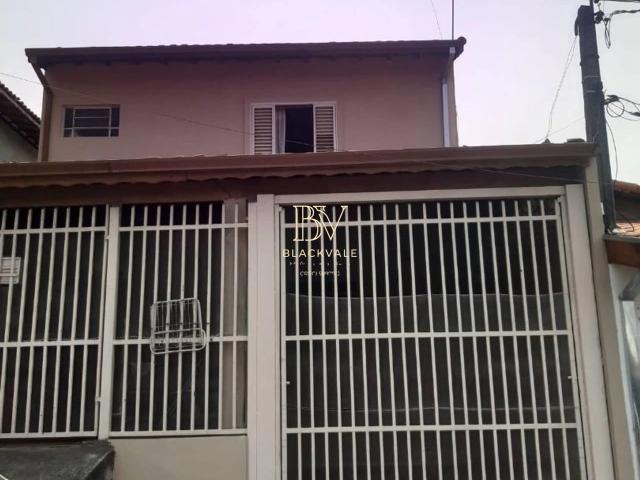 Casa / Sobrado para Venda em São José dos Campos/SP Jardim Pararangaba 4 Quartos