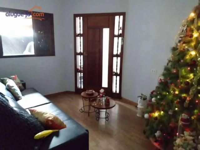 Casa / Sobrado para Venda em São José dos Campos/SP Jardim Pararangaba 5 Quartos