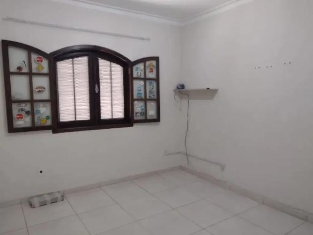 Casa / Sobrado para Venda em São José dos Campos/SP Jardim Portugal 3 Quartos