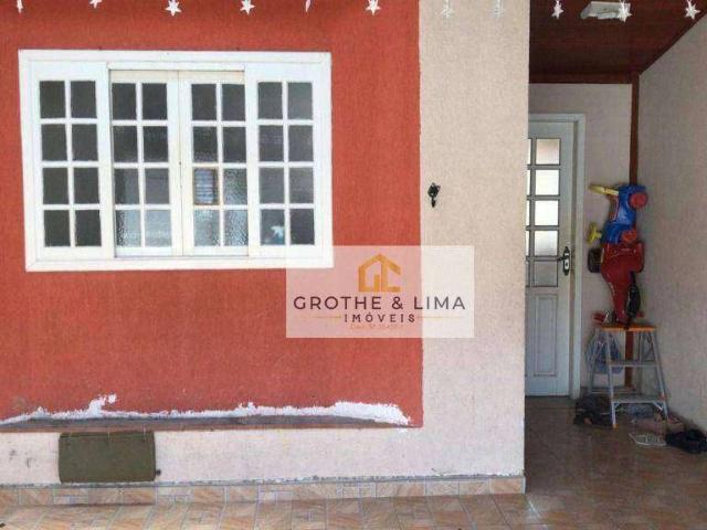 Casa / Sobrado para Venda em São José dos Campos/SP Jardim Portugal 5 Quartos