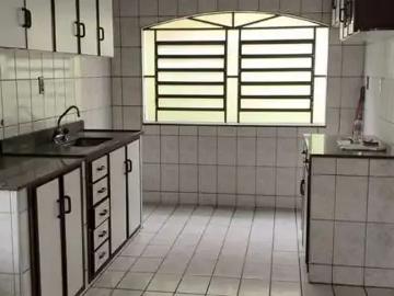 Casa / Sobrado para Venda em São José dos Campos/SP Jardim Rosário 5 Quartos