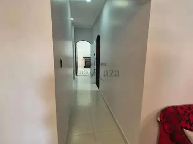 Casa / Sobrado para Venda em São José dos Campos/SP Jardim Sul 3 Quartos