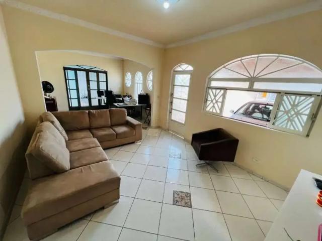 Casa / Sobrado para Venda em São José dos Campos/SP Jardim São Vicente 3 Quartos