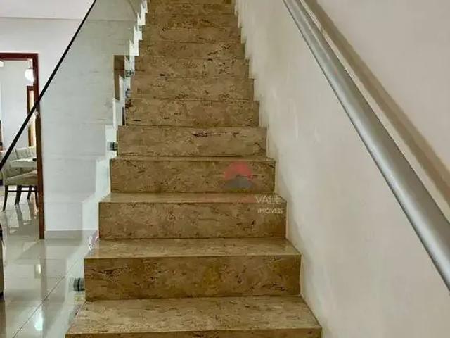 Casa / Sobrado para Venda em São José dos Campos/SP Jardim São Vicente 3 Quartos