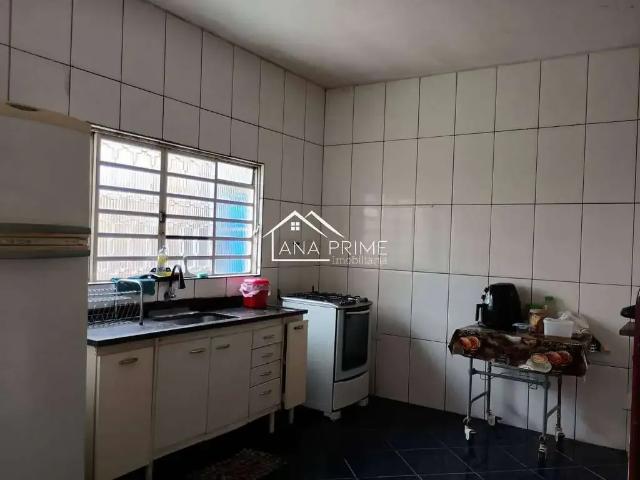 Casa / Sobrado para Venda em São José dos Campos/SP Jardim Santa Inês III 4 Quartos