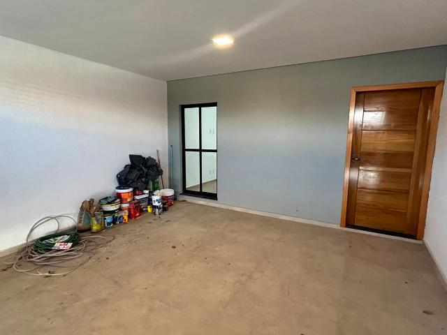 Casa / Sobrado para Venda em São José dos Campos/SP Jardim Satélite 3 Quartos