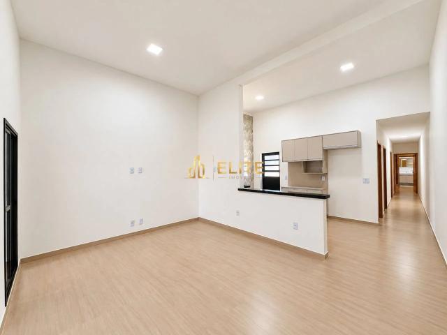 Casa / Sobrado para Venda em São José dos Campos/SP Jardim Satélite 3 Quartos