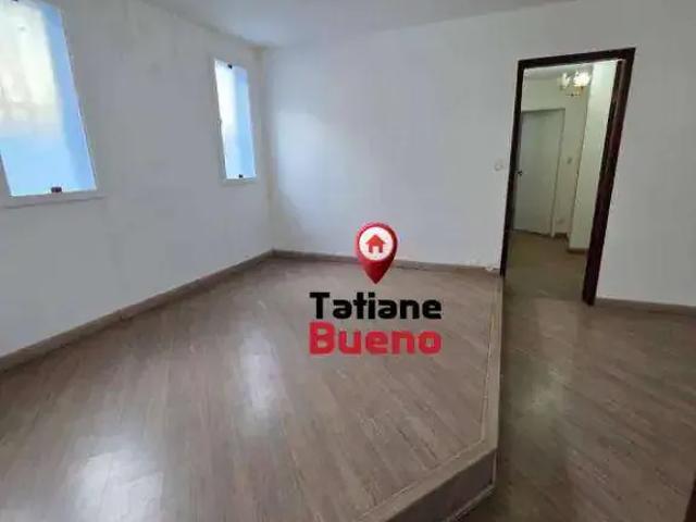 Casa / Sobrado para Venda em São José dos Campos/SP Jardim Satélite 3 Quartos