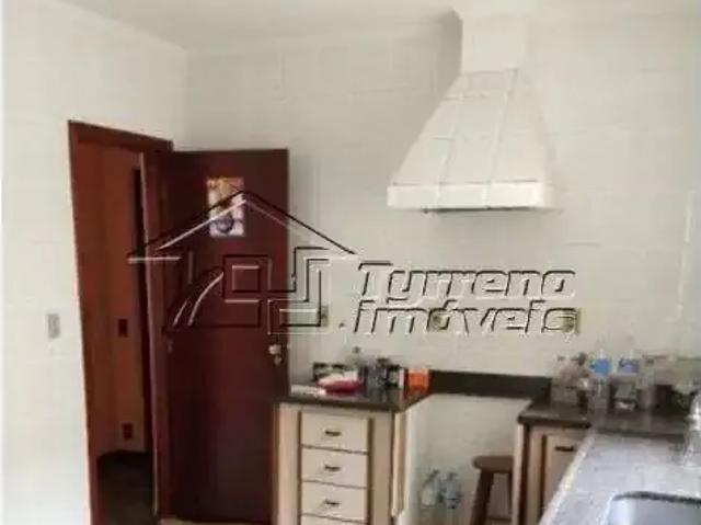 Casa / Sobrado para Venda em São José dos Campos/SP Jardim Satélite 4 Quartos