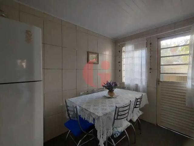 Casa / Sobrado para Venda em São José dos Campos/SP Jardim Satélite 6 Quartos