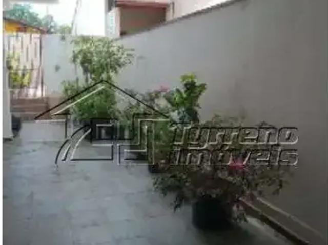Casa / Sobrado para Venda em São José dos Campos/SP Jardim Satélite 6 Quartos