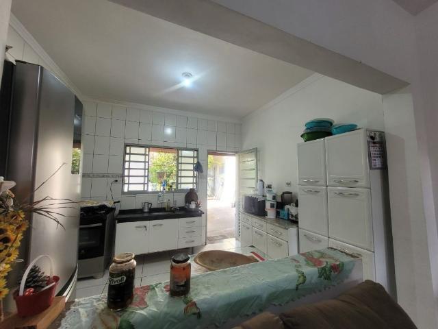 Casa / Sobrado para Venda em São José dos Campos/SP Jardim Satélite 8 Quartos