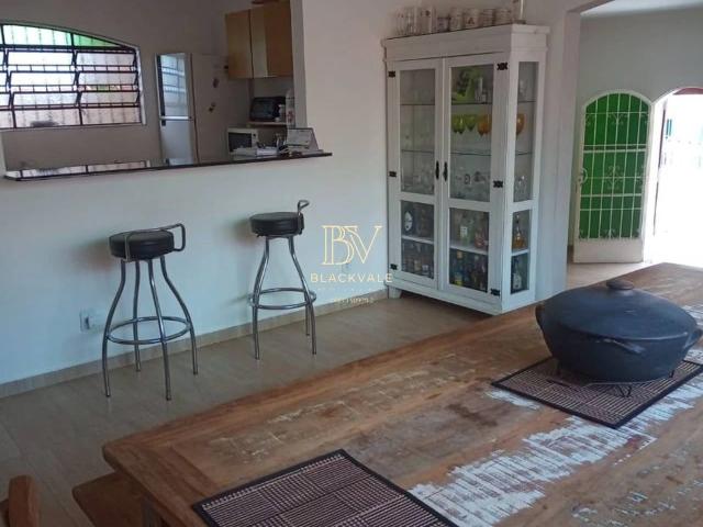 Casa / Sobrado para Venda em São José dos Campos/SP Jardim Souto 3 Quartos