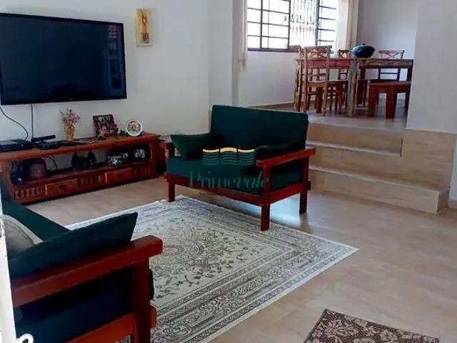 Casa / Sobrado para Venda em São José dos Campos/SP Jardim Souto 3 Quartos