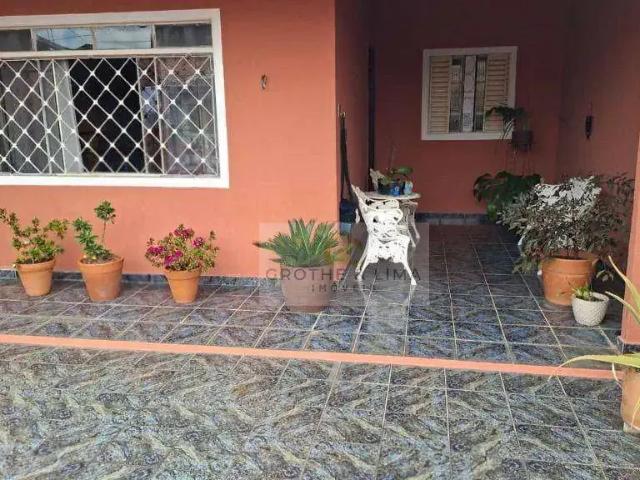 Casa / Sobrado para Venda em São José dos Campos/SP Jardim Terras do Sul 5 Quartos