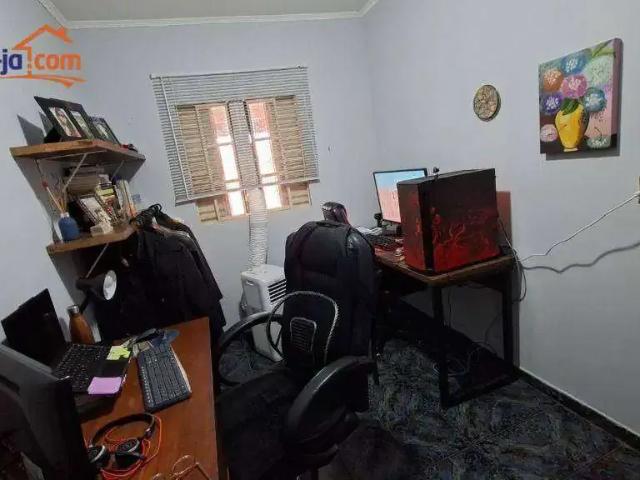 Casa / Sobrado para Venda em São José dos Campos/SP Jardim Terras do Sul 5 Quartos