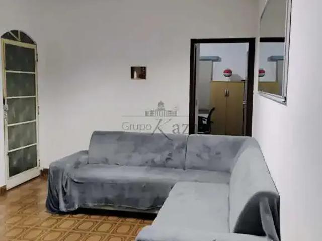 Casa / Sobrado para Venda em São José dos Campos/SP Jardim Vale do Sol 2 Quartos