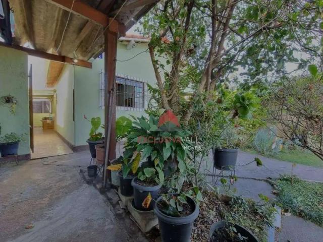 Casa / Sobrado para Venda em São José dos Campos/SP Jardim Vale do Sol 4 Quartos