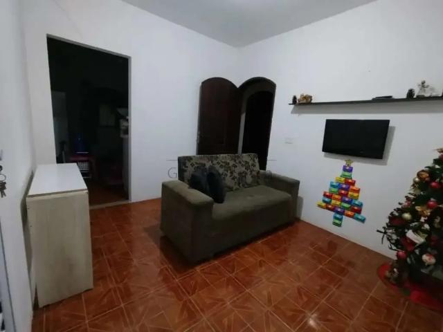 Casa / Sobrado para Venda em São José dos Campos/SP Jardim Vale do Sol 4 Quartos