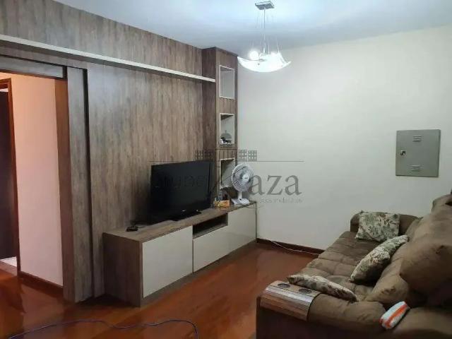 Casa / Sobrado para Venda em São José dos Campos/SP Jardim Valparaíba 3 Quartos
