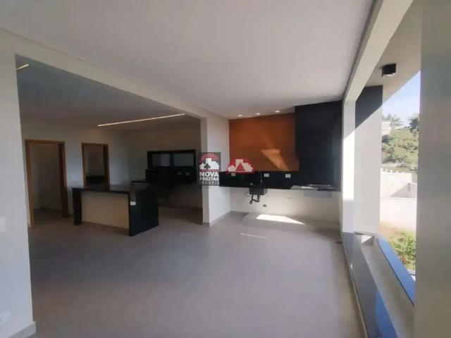 Casa / Sobrado para Venda em São José dos Campos/SP Loteamento Verana 3 Quartos