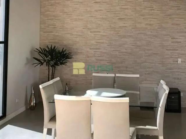 Casa / Sobrado para Venda em São José dos Campos/SP Loteamento Floresta 5 Quartos
