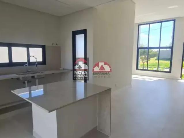 Casa / Sobrado para Venda em São José dos Campos/SP Loteamento Floresta 3 Quartos