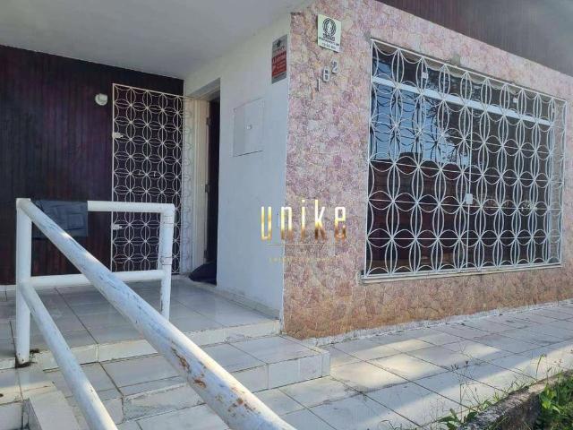 Casa / Sobrado para Venda em São José dos Campos/SP Monte Castelo 3 Quartos