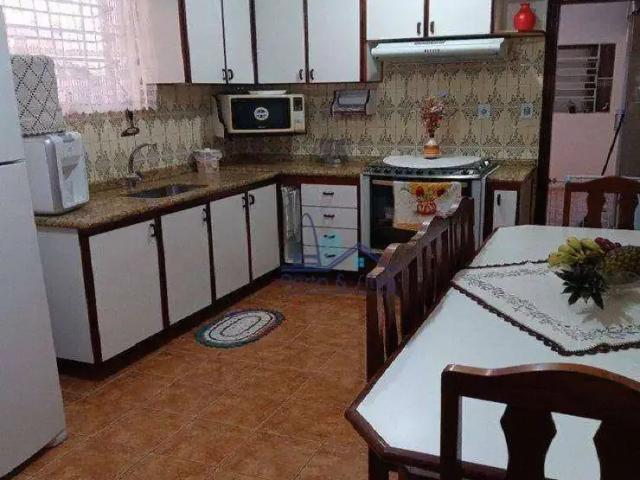 Casa / Sobrado para Venda em São José dos Campos/SP Monte Castelo 3 Quartos