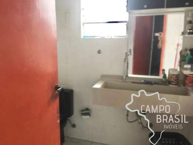 Casa / Sobrado para Venda em São José dos Campos/SP Santana 2 Quartos