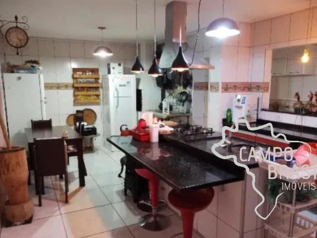 Casa / Sobrado para Venda em São José dos Campos/SP Santana 3 Quartos