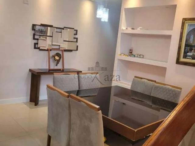 Casa / Sobrado para Venda em São José dos Campos/SP Portal de Minas 3 Quartos