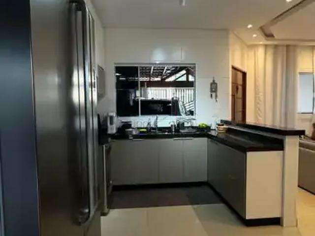 Casa / Sobrado para Venda em São José dos Campos/SP Portal dos Passaros 4 Quartos