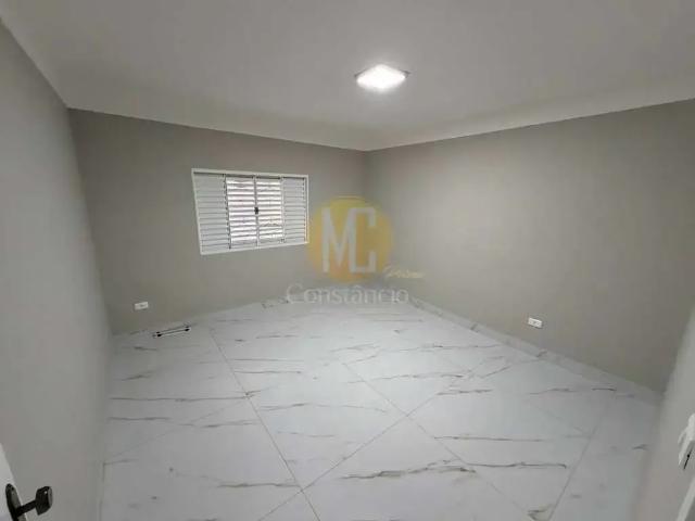 Casa / Sobrado para Venda em São José dos Campos/SP Palmeiras de São José 3 Quartos