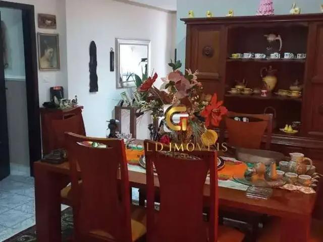 Casa / Sobrado para Venda em São José dos Campos/SP Palmeiras de São José 3 Quartos