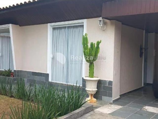 Casa / Sobrado para Venda em São José dos Campos/SP Palmeiras de São José 4 Quartos