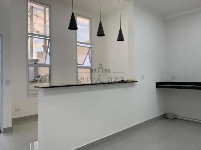 Casa / Sobrado para Venda em São José dos Campos/SP Parque Novo Horizonte 3 Quartos