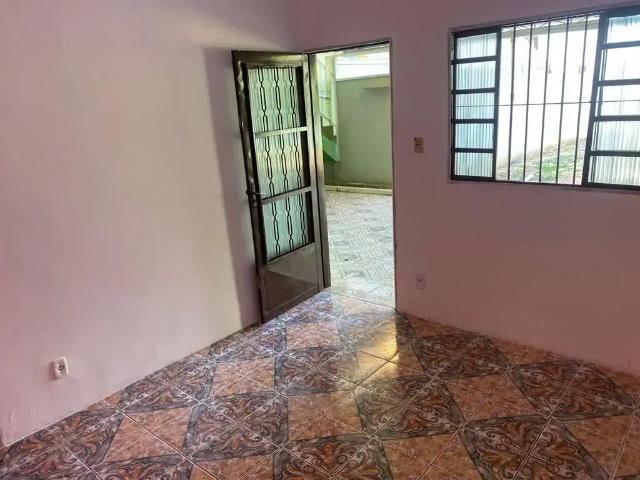 Casa / Sobrado para Venda em São José dos Campos/SP Parque dos Ipês 2 Quartos