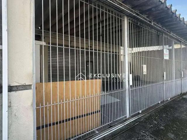Casa / Sobrado para Venda em São José dos Campos/SP Parque Industrial 3 Quartos