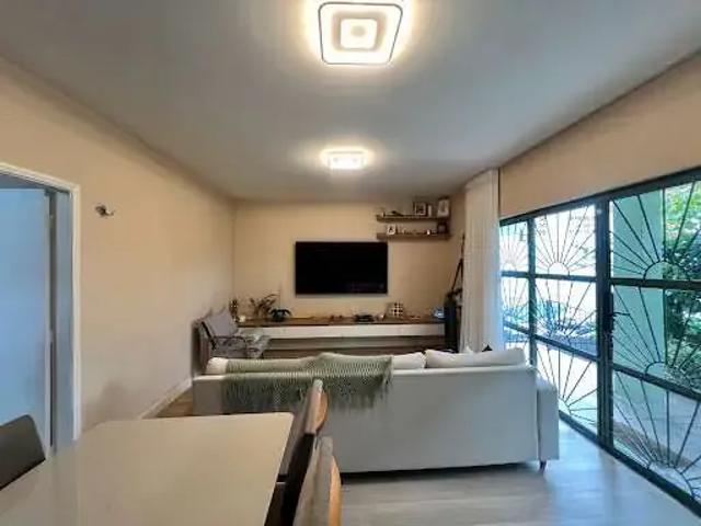 Casa / Sobrado para Venda em São José dos Campos/SP Parque Industrial 3 Quartos