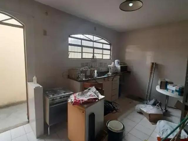 Casa / Sobrado para Venda em São José dos Campos/SP Parque Industrial 4 Quartos