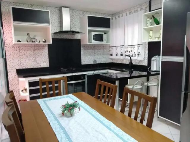 Casa / Sobrado para Venda em São José dos Campos/SP Parque Interlagos 3 Quartos