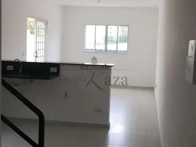 Casa / Sobrado para Venda em São José dos Campos/SP Parque Interlagos 3 Quartos
