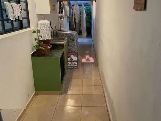 Casa / Sobrado para Venda em São José dos Campos/SP Parque Interlagos 2 Quartos
