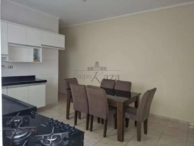 Casa / Sobrado para Venda em São José dos Campos/SP Residencial Altos do Bosque 2 Quartos