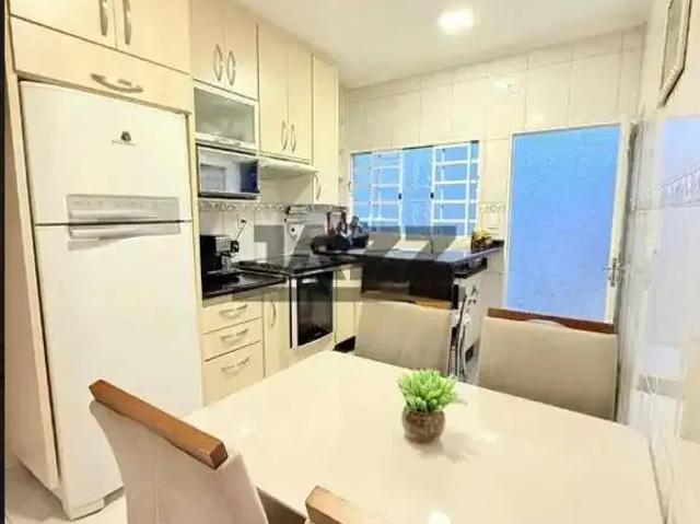 Casa / Sobrado para Venda em São José dos Campos/SP Residencial Bosque dos Ipês 2 Quartos
